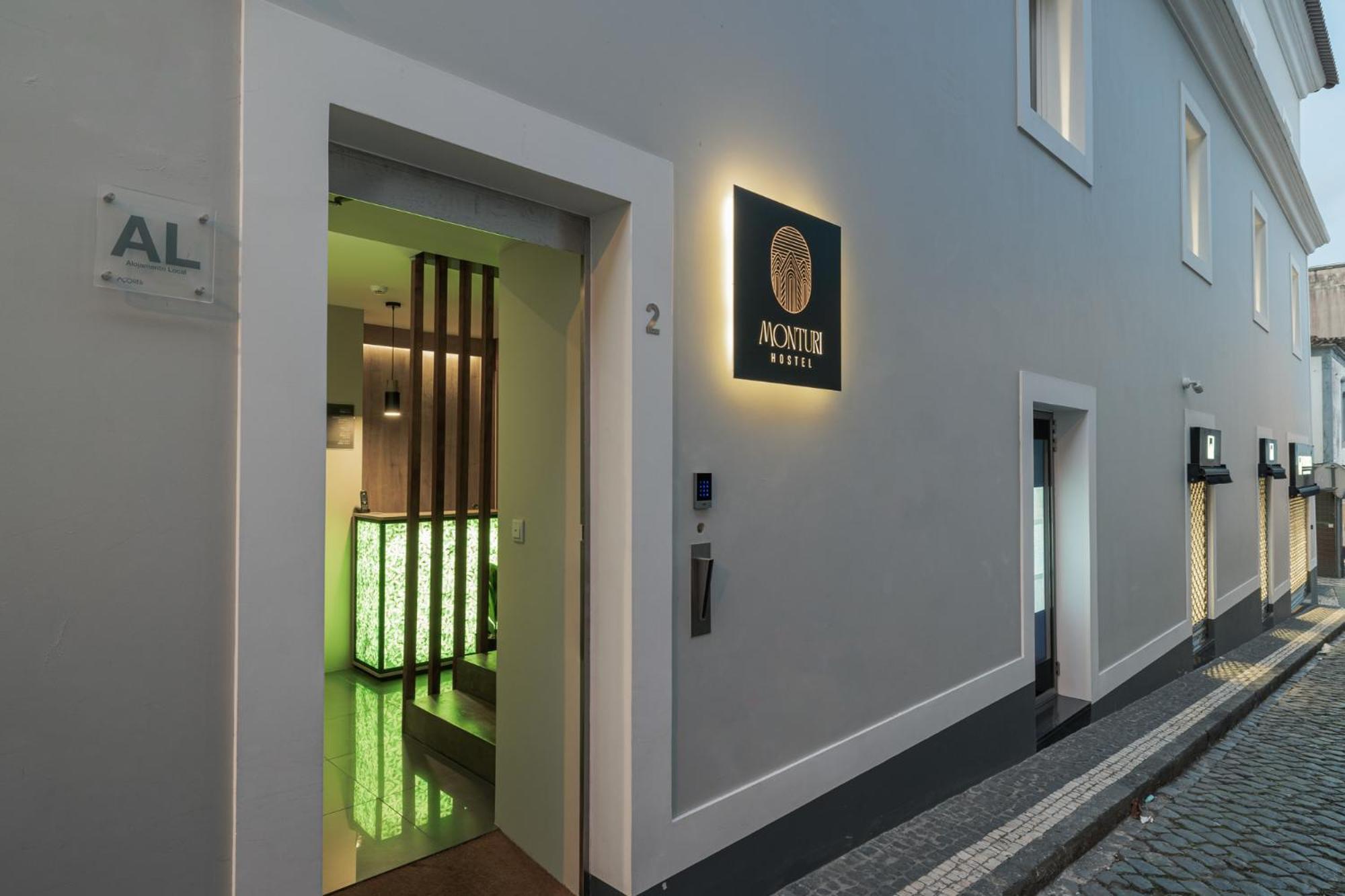 Monturi Hostel Ponta Delgada  Exterior photo